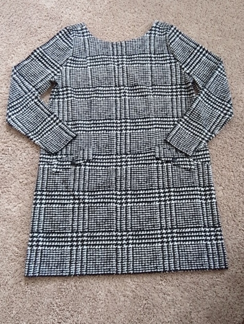 LOFT Black and White Plaid Long-Sleeve Shift Dress
